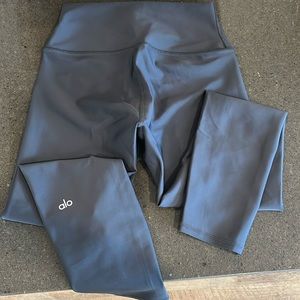 Alo leggings size medium